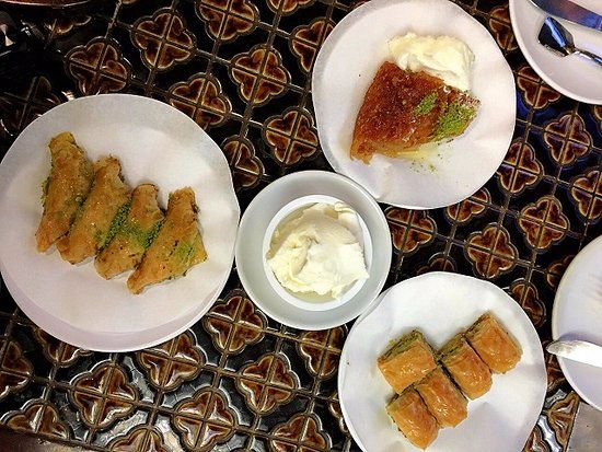 Karakoy Gulluoglu